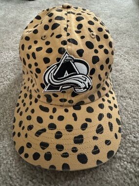 Womens Leopard Print Avalanche Baseball Cap - Tan/Black